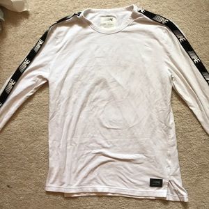 American eagle long sleeve